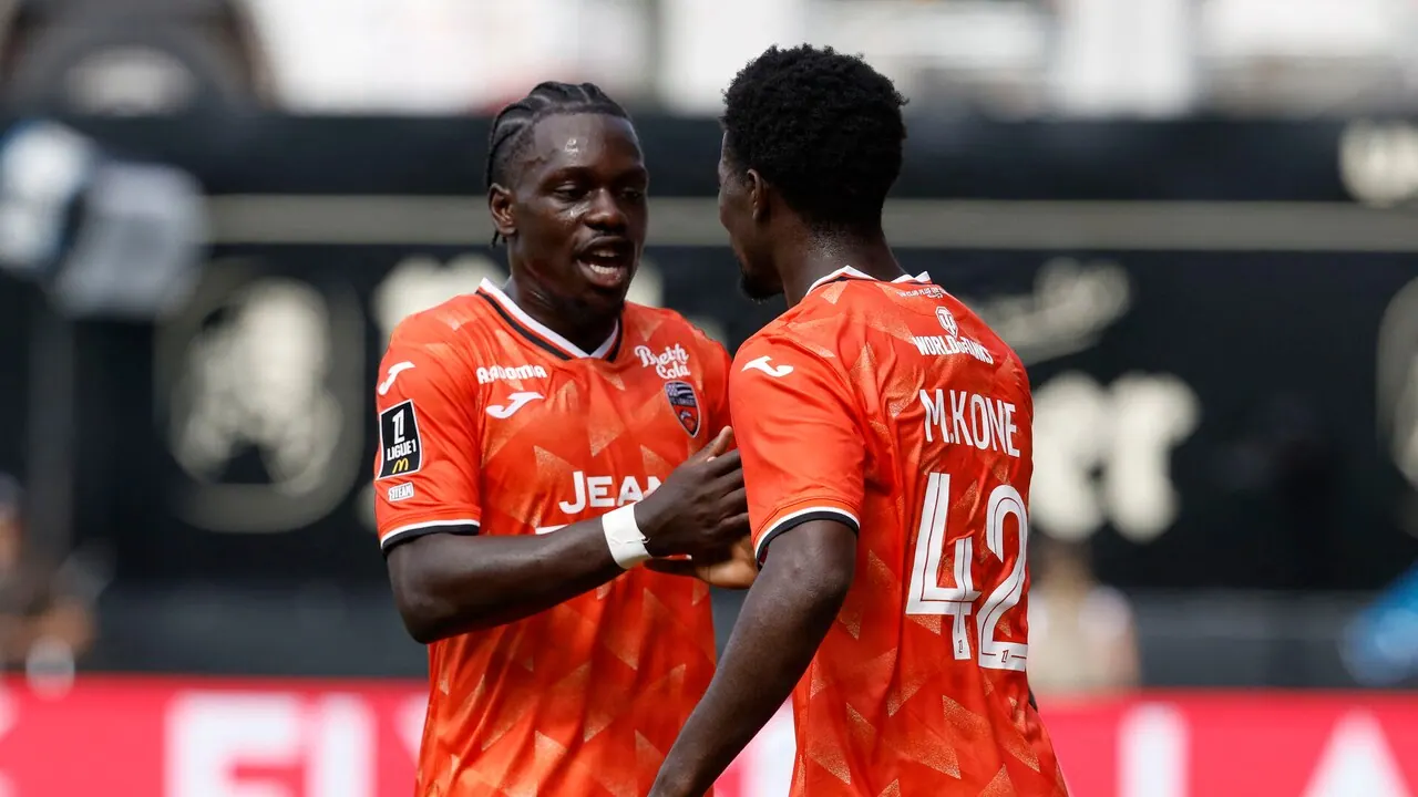 Lorient – Paris FC, bild från Viaplay