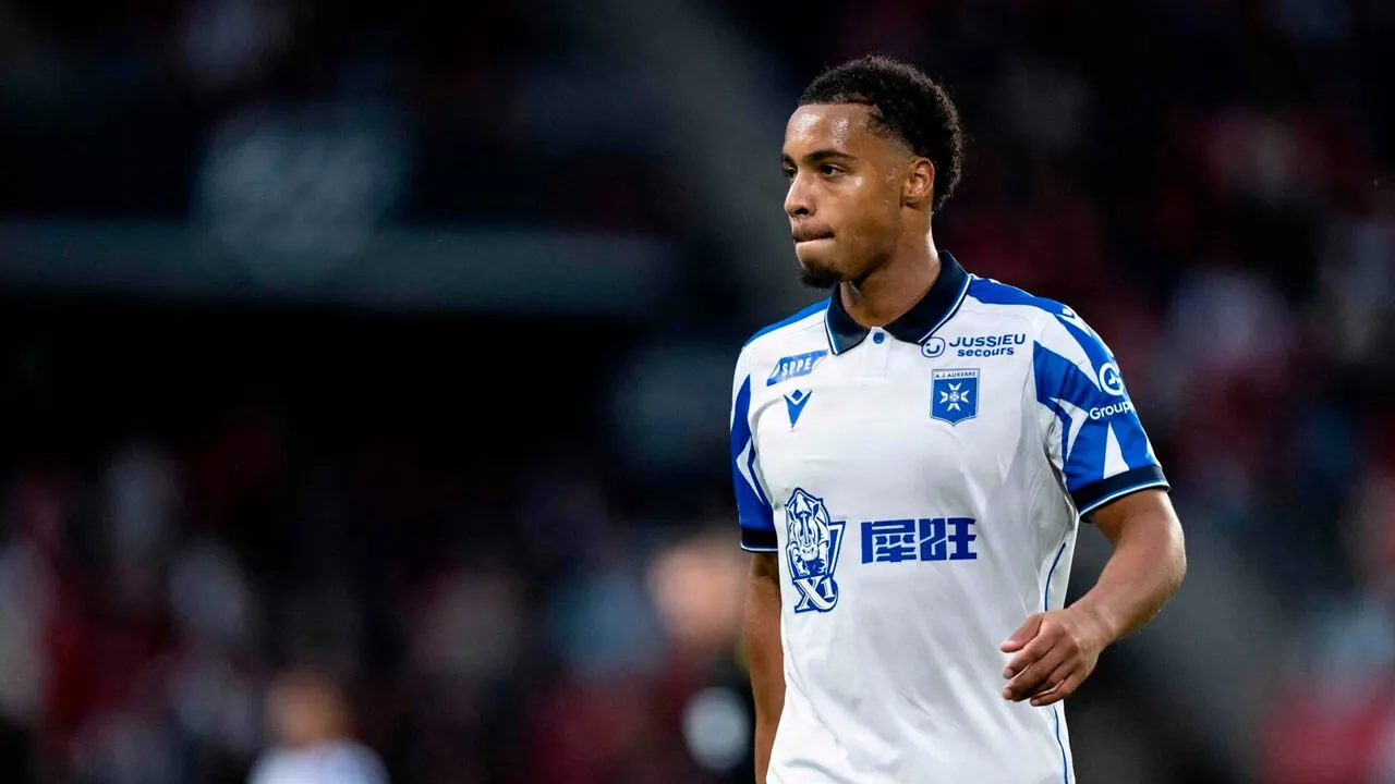 Auxerre – Paris FC, bild från Viaplay