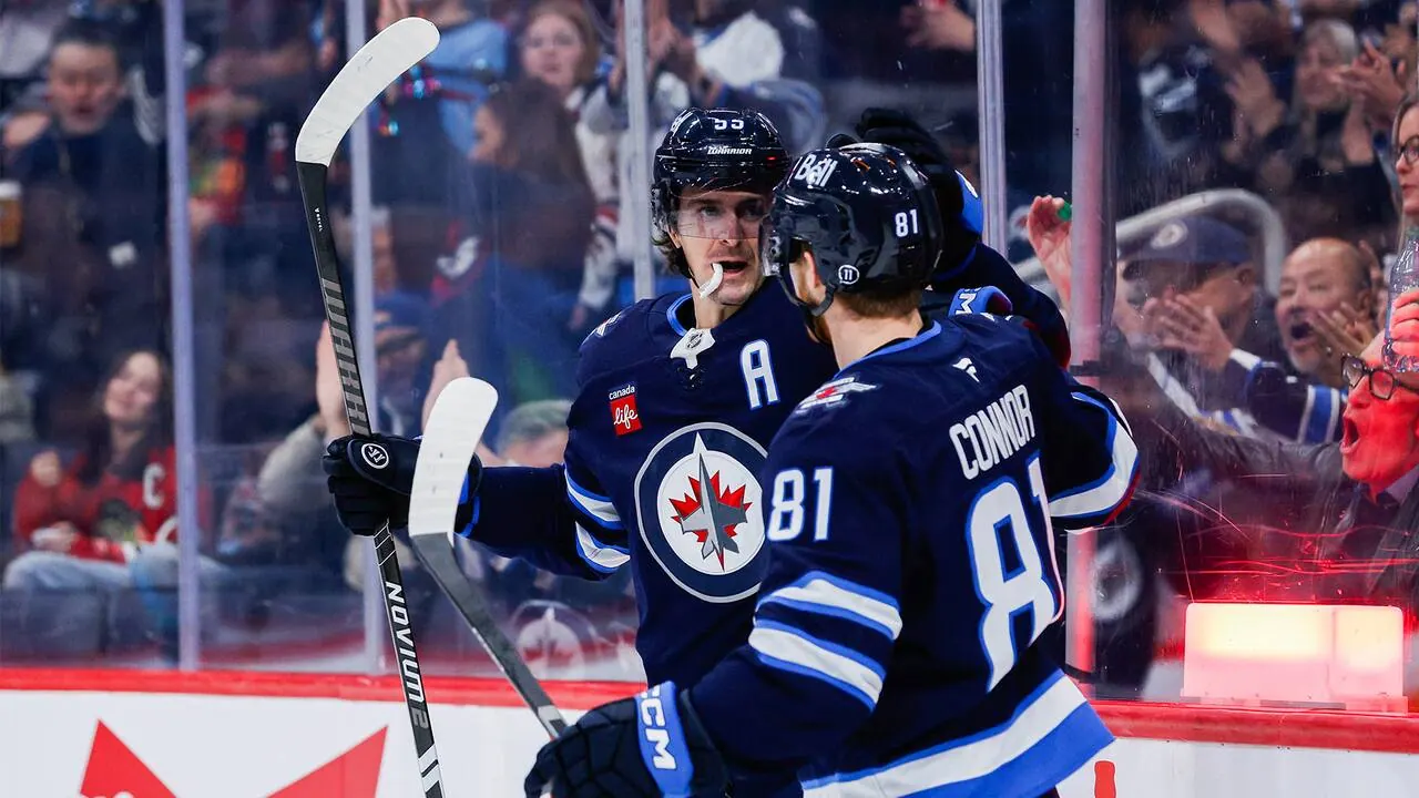 Winnipeg – Carolina (ENG), bild från Viaplay