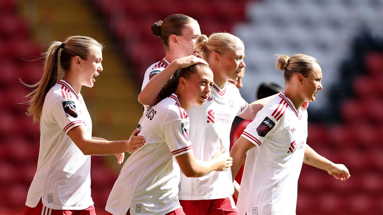 Aston Villa – Liverpool, bild från TV4 Play+