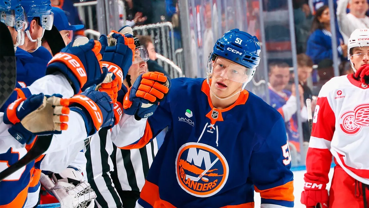 NY Islanders – Carolina, bild från Viaplay