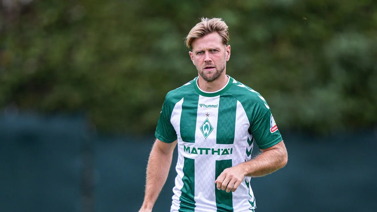 Werder Bremen – Paderborn, bild från Viaplay